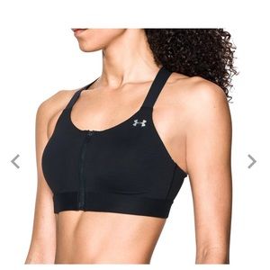 Under Armour Wire Free Front Zip Sports Bra✨